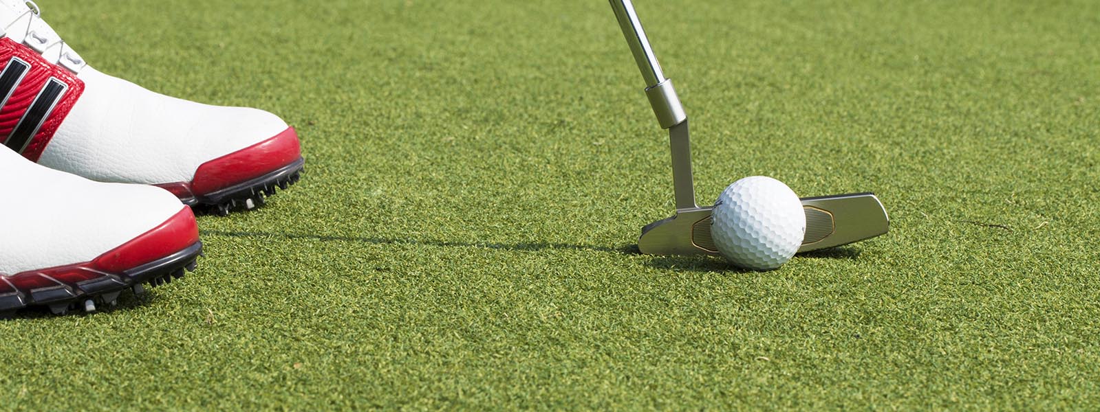 Acting on golf greens resistance